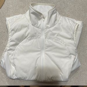 Lululemon off-white vest size 12